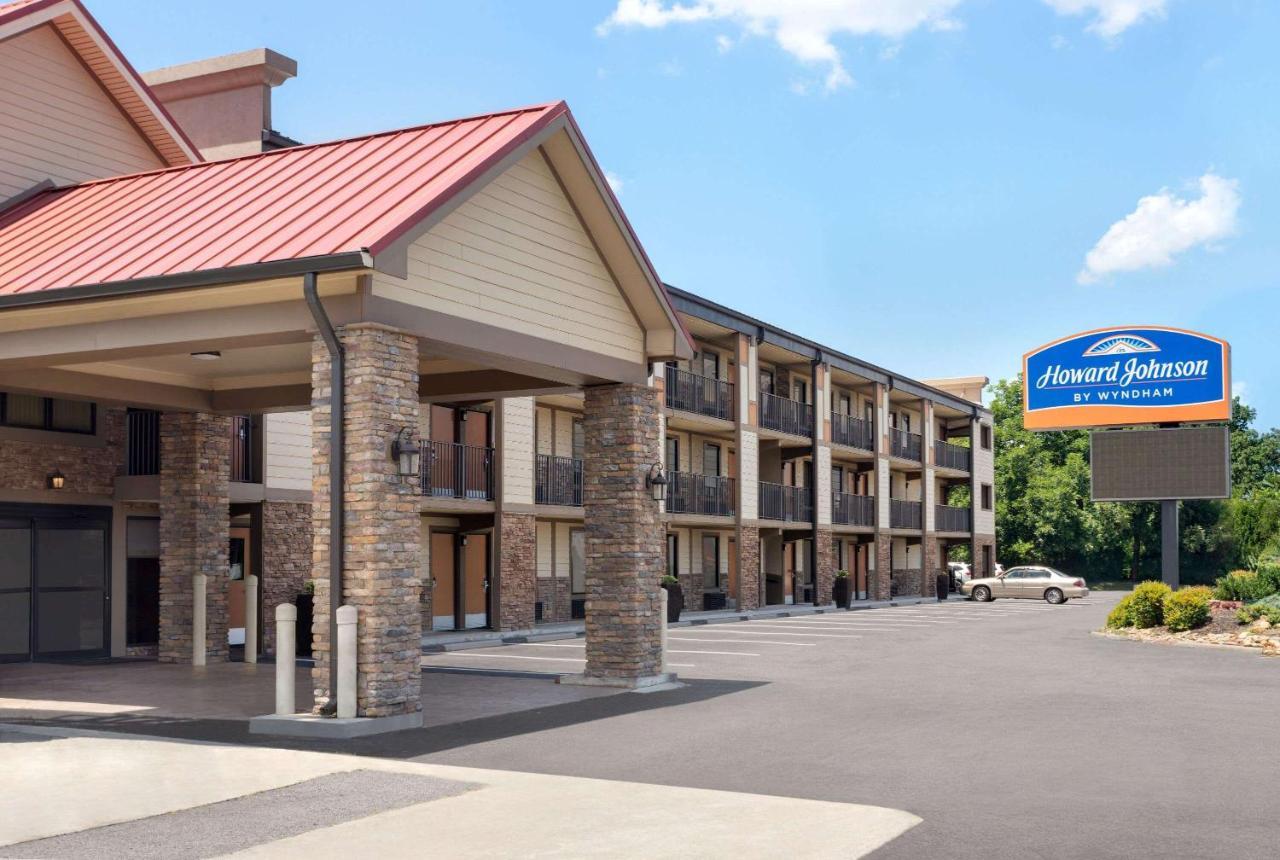 Howard Johnson By Wyndham Pigeon Forge Hotel Exterior photo